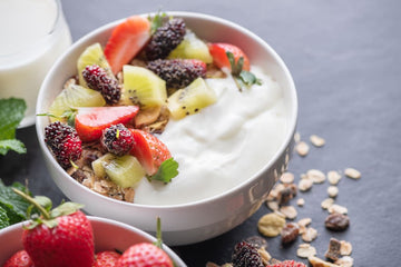 Hoeveel eiwitten zitten er in kwark? De perfecte eiwitboost voor sporters! - Kosso Nutrition | Kwaliteit = prioriteit
