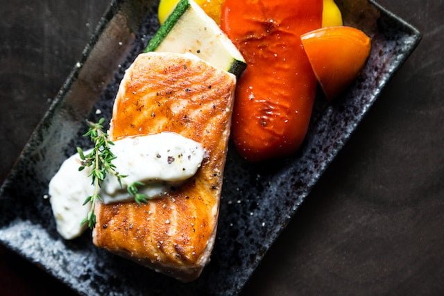 Hoeveel eiwitten zitten er in zalm? - Kosso Nutrition | Kwaliteit = prioriteit