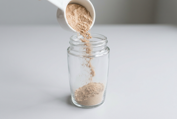 Stap 1: eén schep in je shaker